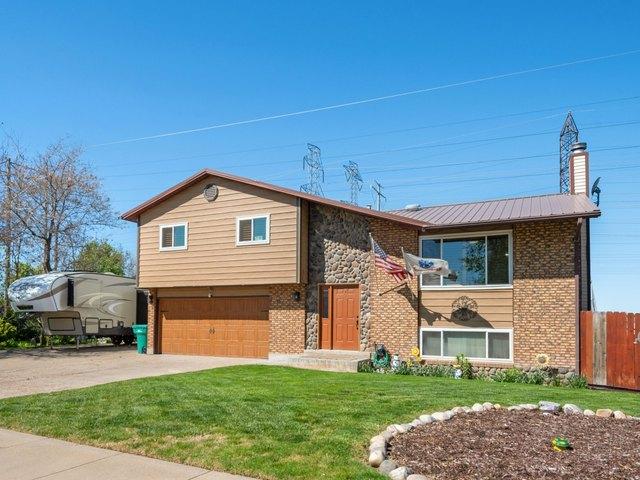 House for sale in Clearfield, Utah