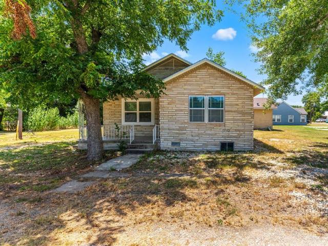 House for sale in Rosebud, Texas