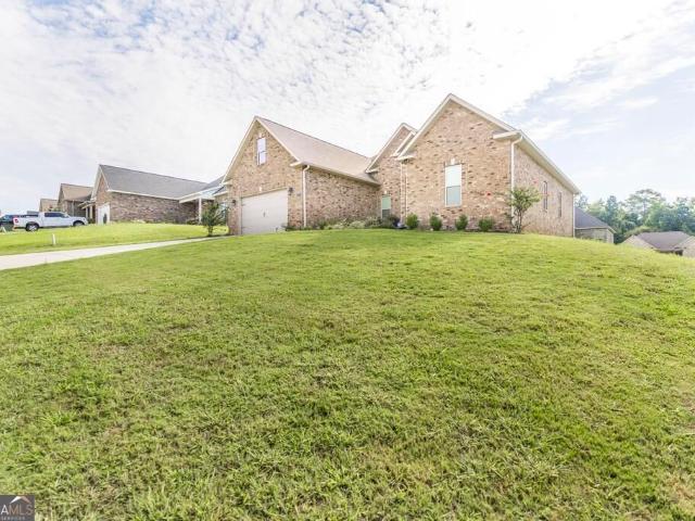 House for sale in Kathleen, Georgia