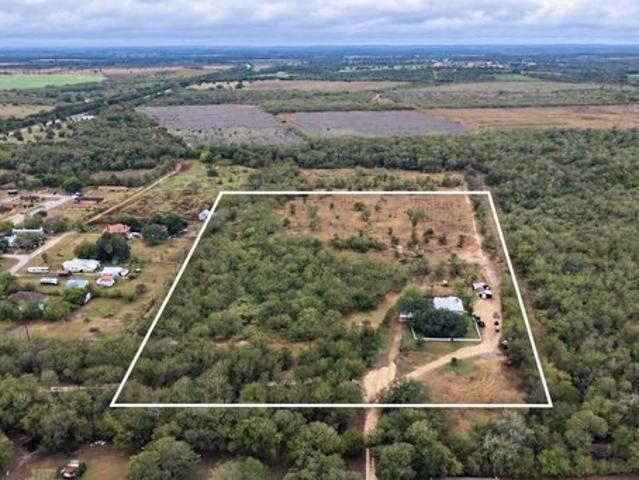 Farm for sale in Waelder, Gonzales County