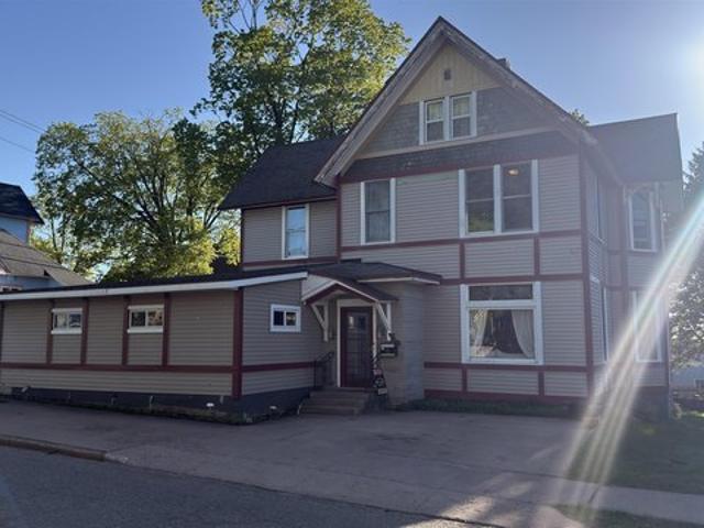 House for sale in Ishpeming, Michigan