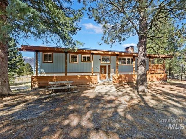 House for sale in Cascade, Idaho