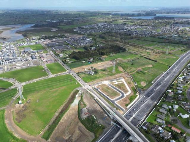 Land for sale in Awhitu