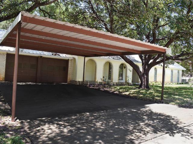 House for sale in Brady, Texas