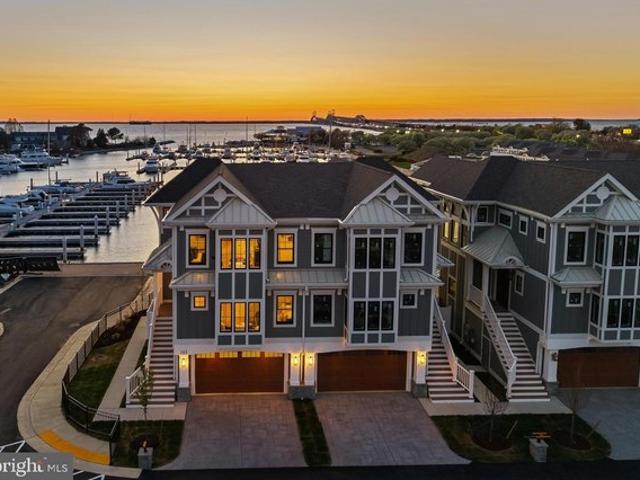 Townhouse for sale in Stevensville, Maryland