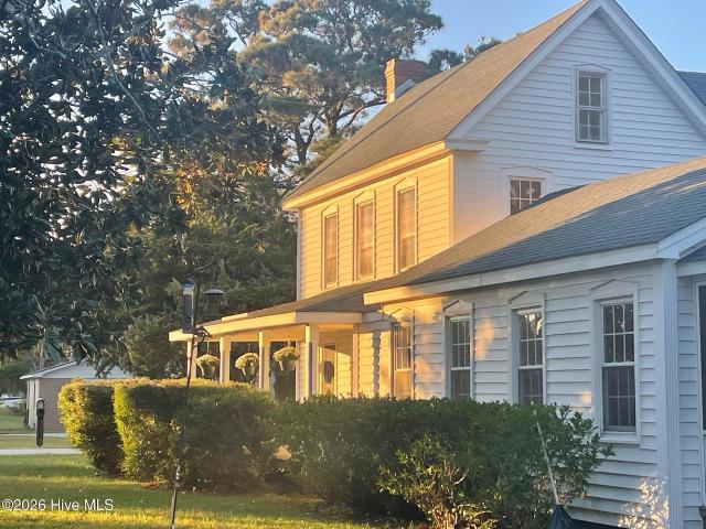 House for sale in Marshallberg, North Carolina
