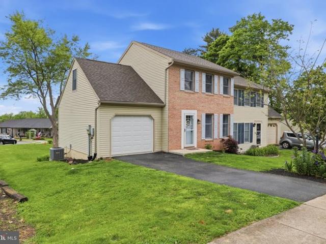 Townhouse for sale in Manchester, Pennsylvania