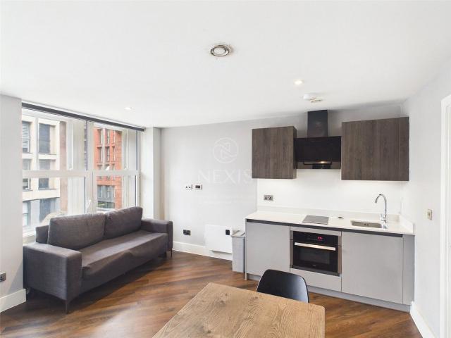 Studio for rent in City Centre, Georgia