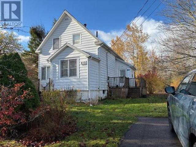 House for sale in Baddeck, Nova Scotia