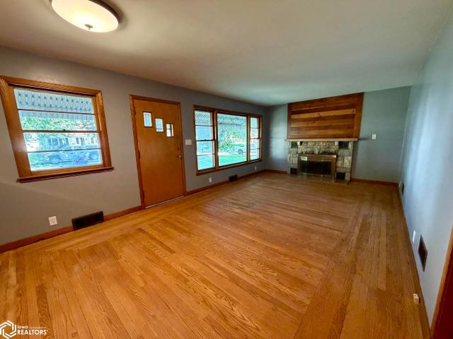 House for sale in Wapello, Iowa