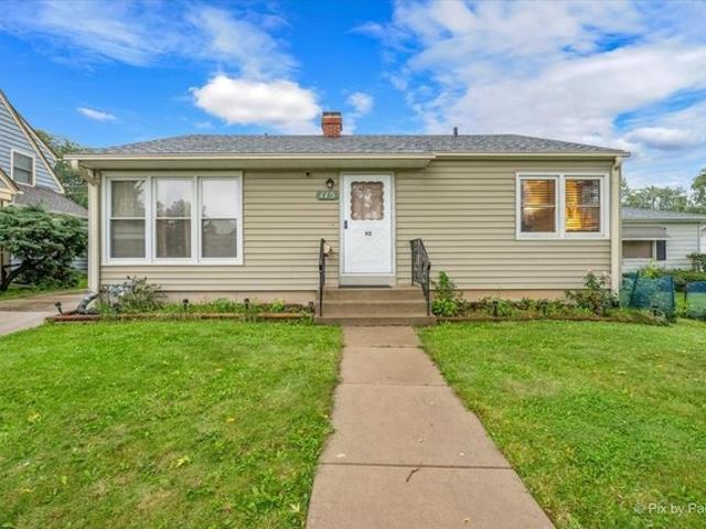 House for sale in Elgin, Kane County