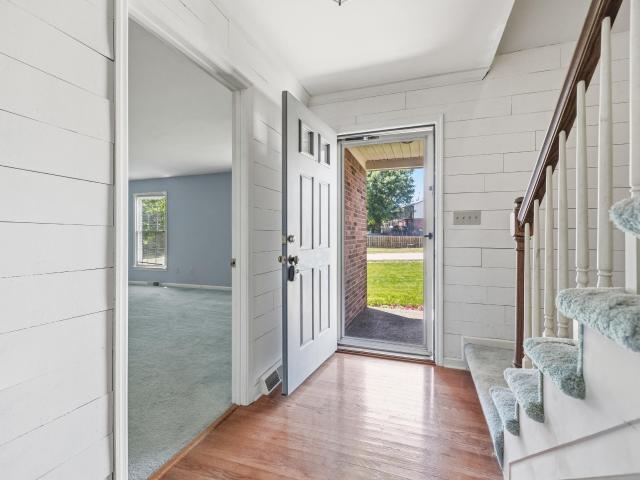 House for sale in Versailles, Kentucky