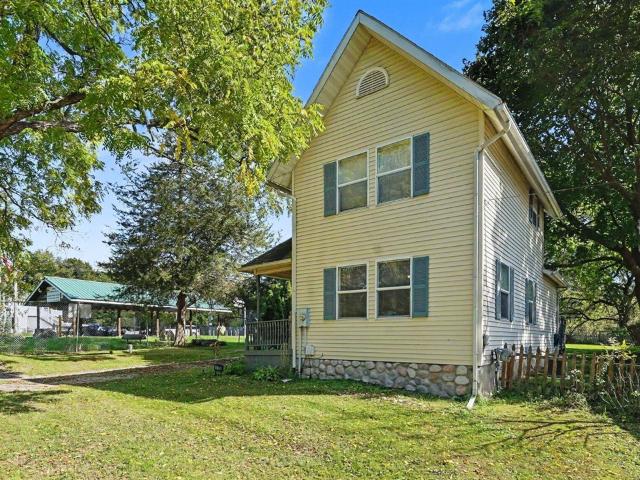 House for sale in Munith, Henrietta Township