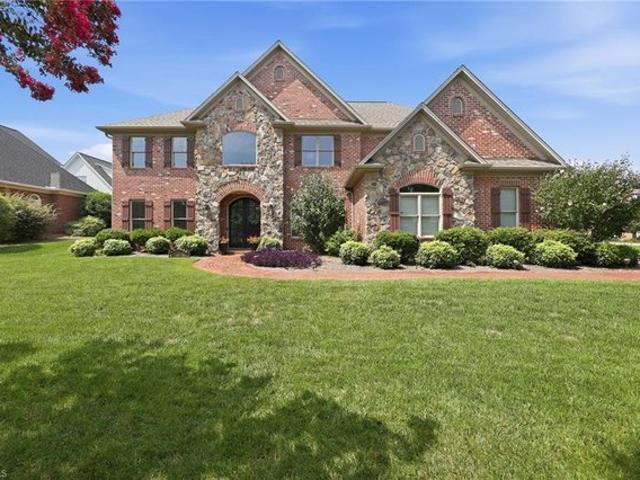 House for sale in Advance, North Carolina