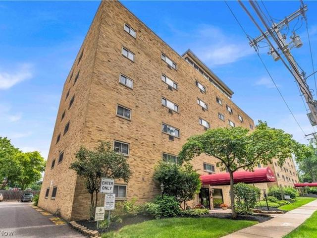 Condo for sale in Berea, Ohio