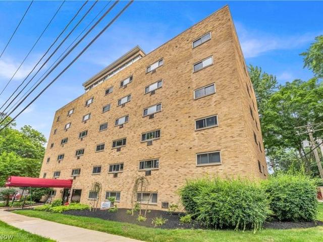 Condo for sale in Berea, Ohio
