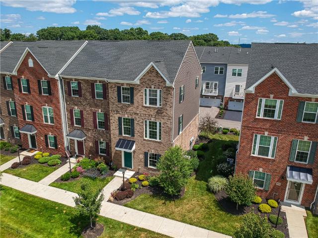 House for sale in Cranberry Twp, Pennsylvania
