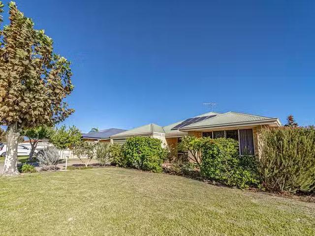 House for rent in Port Kennedy, Western Australia