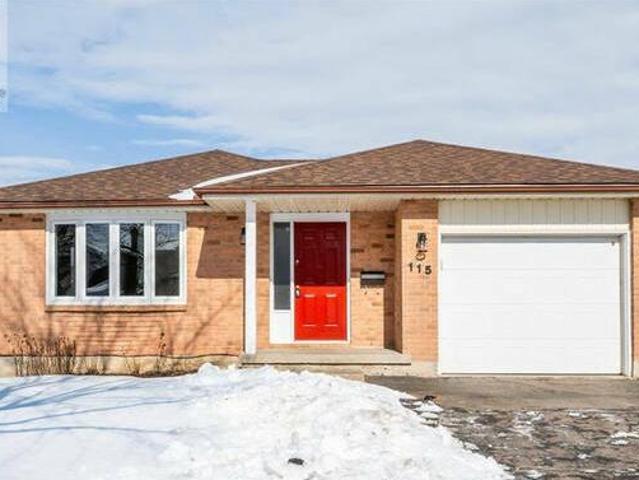 House for sale in Kitchener