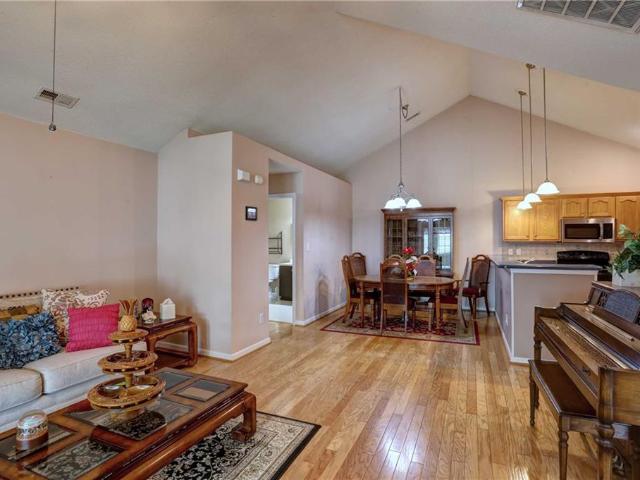 Condo for sale in Yorktown