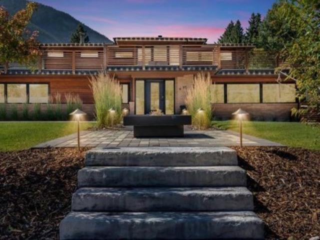 House for sale in Banff, Alberta