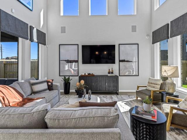 House for sale in Thompsons, Texas