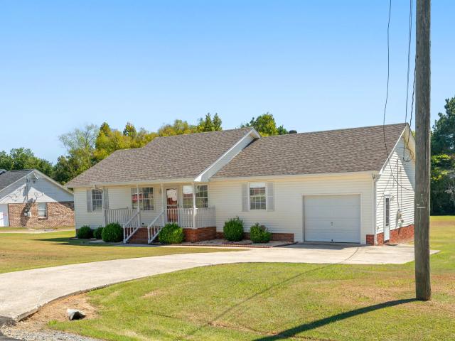 House for sale in Locust Fork, Blount County