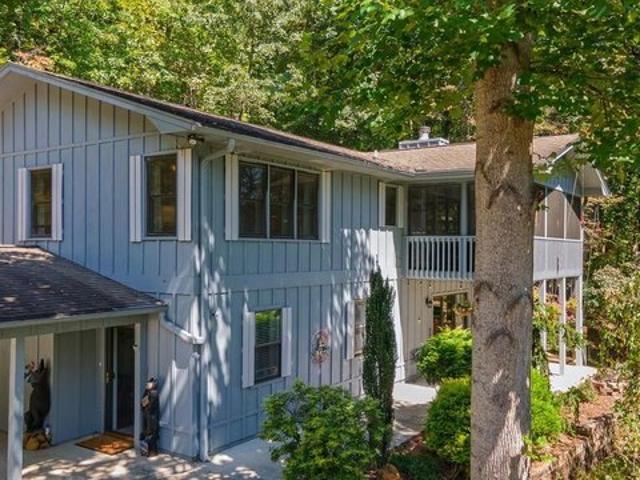 House for sale in Franklin, North Carolina