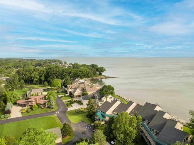 Condo for sale in Huron, Ohio