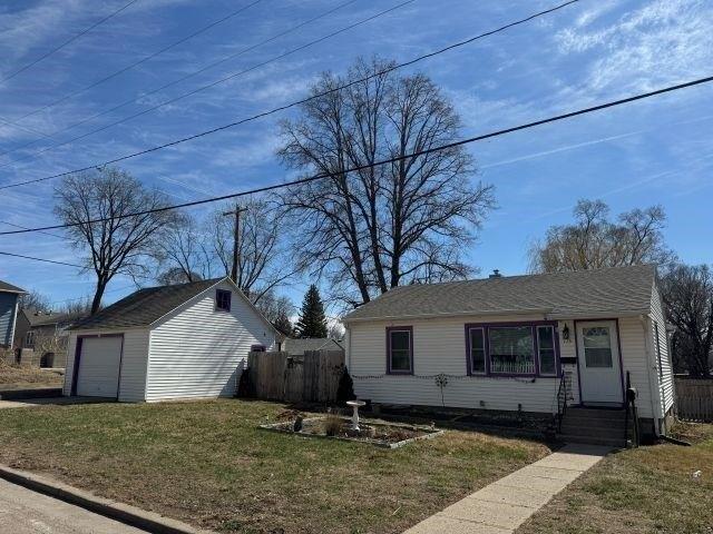 House for sale in Yankton, South Dakota