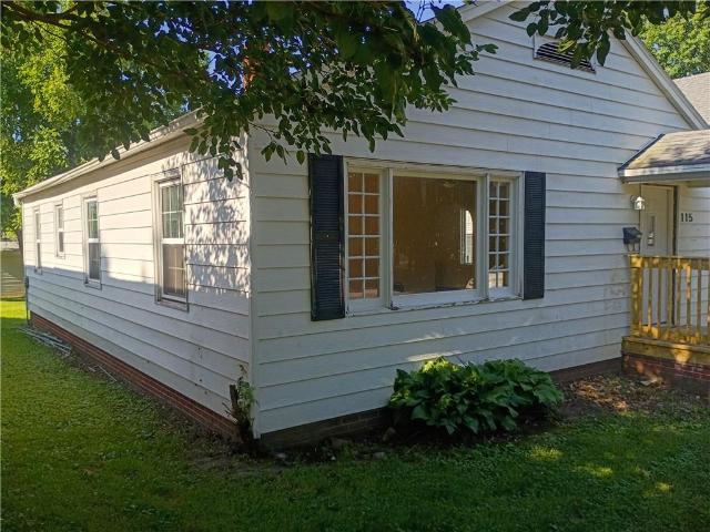 House for sale in Gentry, Missouri