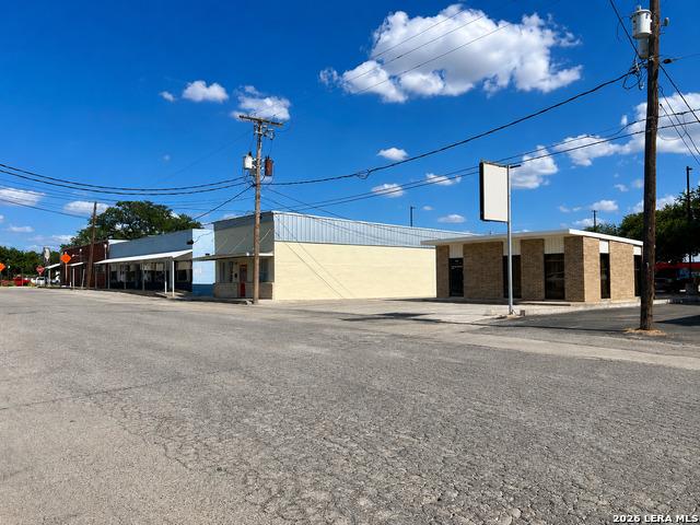 Commercial for sale in Pleasanton, Texas