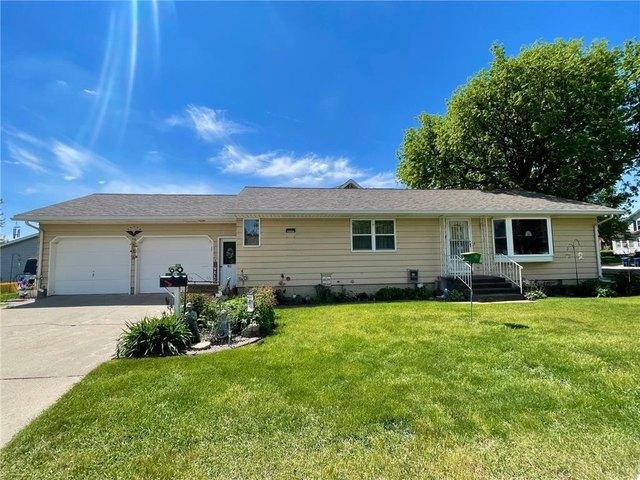 House for sale in Springfield, Minnesota