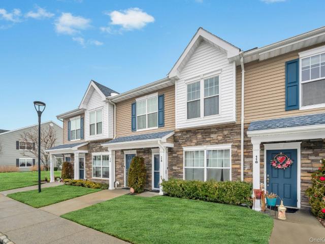 Property for sale in Bohemia, New York