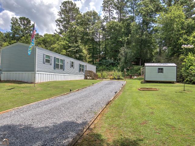House for sale in Plainville, Gordon County