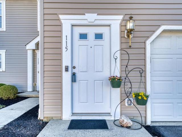 Condo for sale in Etna, Ohio