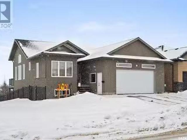 House for sale in Saskatoon, Saskatchewan