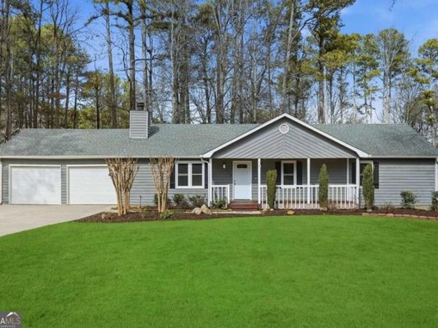House for sale in Alpharetta, Georgia