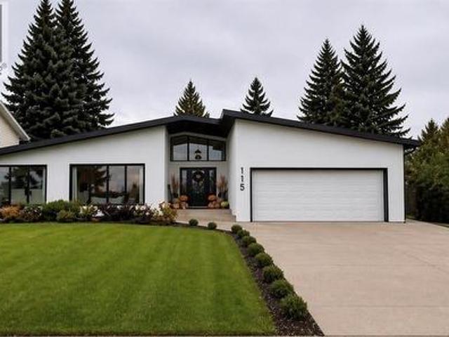 House for sale in Saskatoon, Saskatchewan