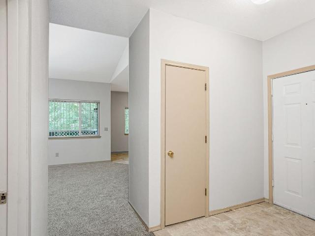 Apartment for rent in McMinnville, Yamhill County