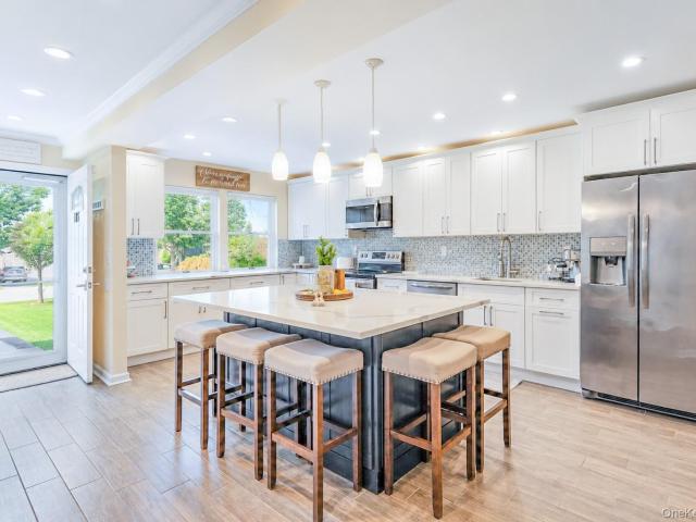 Condo for sale in Woodbury, Nassau County