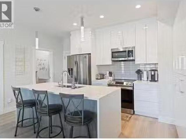 Condo for sale in Winfield, British Columbia