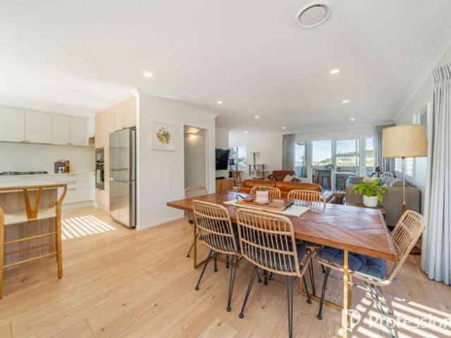 House for sale in Days Bay, Wellington