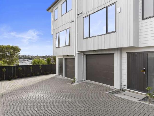 House for rent in Wairau Valley