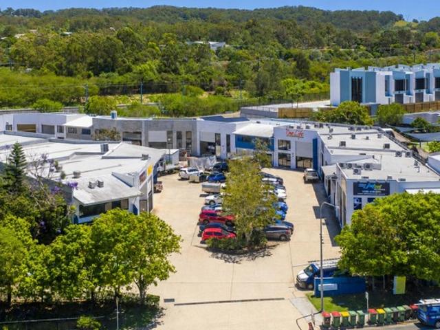 Warehouse for rent in Varsity Lakes, Gold Coast City