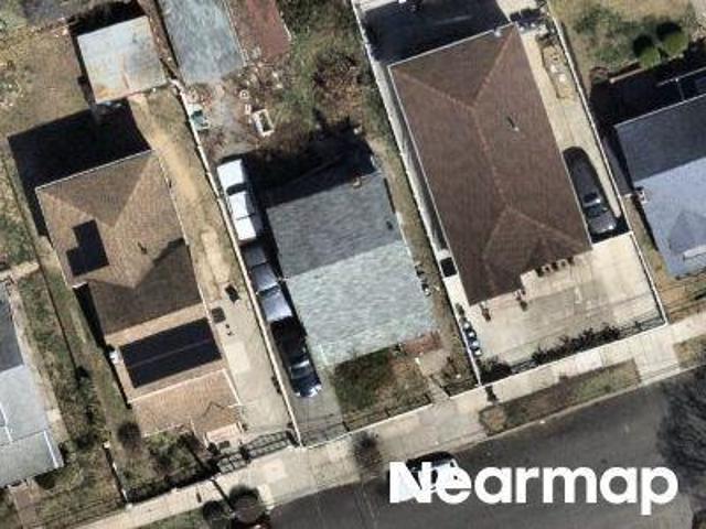 House for sale in Queens, Arverne