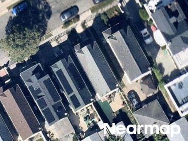 House for sale in Queens, Arverne