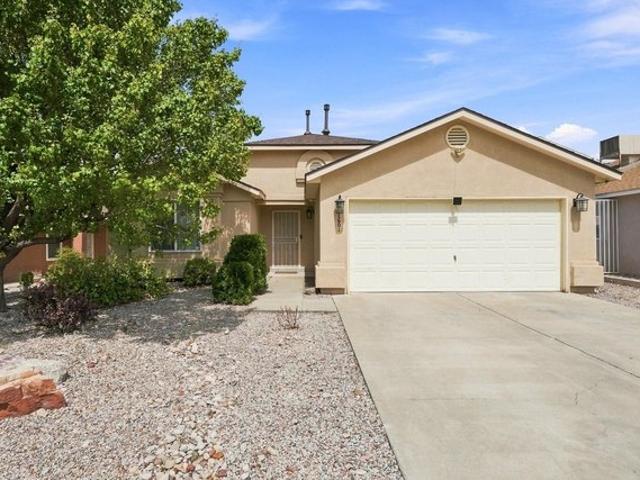 House for sale in New Mexico