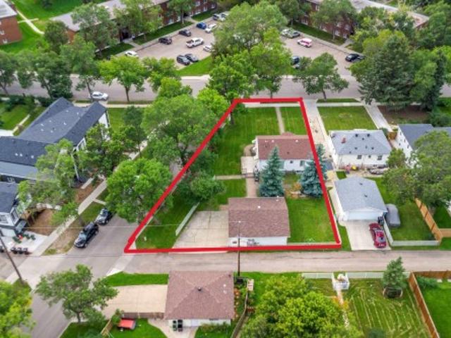 House for sale in Wedgewood, Alberta