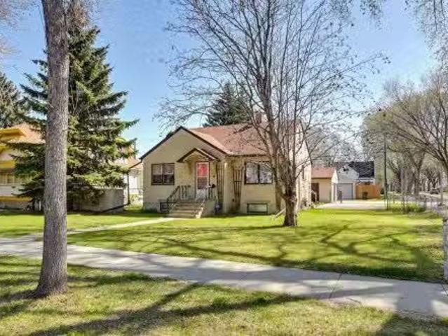 House for sale in Wedgewood, Alberta